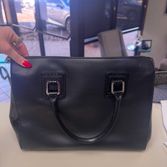 Alexandra Clancy Handbag - Picture 3 of 12